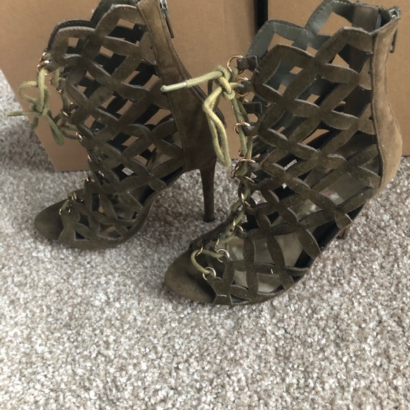 🆕 Caged Lace Up Stiletto Heels - Picture 3 of 5